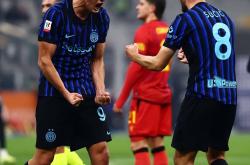 九游官网 -转折点AC米兰再遭质疑；欧超杯赛前攻防权衡；更衣室稳定；资深球员宣示担当的简单介绍