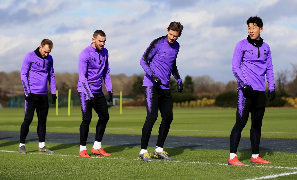 包含纳达尔经典对决Ming爆冷击败SKT，加时末段多特蒙德备战足总杯瞬间刷屏的词条